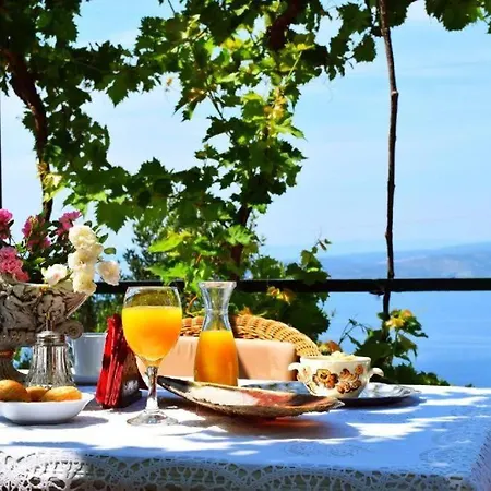 Prázdninový dům Stone House