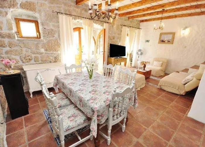 Stone House Hébergement de vacances Brela